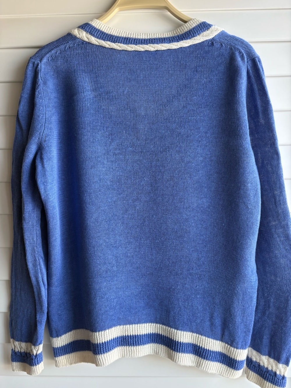 Talbots Light Blue Linen’s V-Neck Sweater with White Trim - Picture 2 of 13